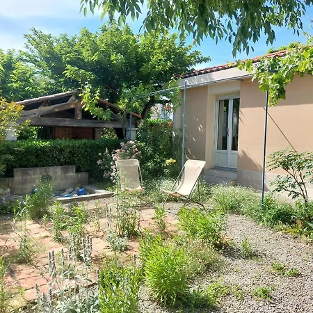 Charmante Maison Avec Jardin *